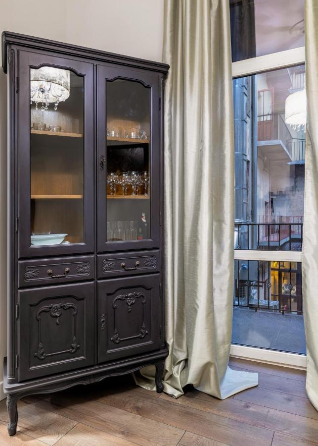 3 Room Apartments , Rohatyntsyv Street 利沃夫 外观 照片